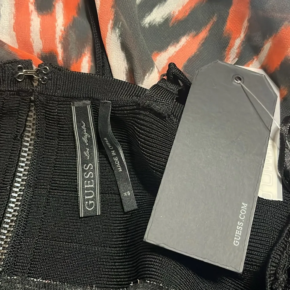 Guess Dress Sz XS Gray/Orange Abstract Print Asymmetrical Strap Lined Career - Image 6