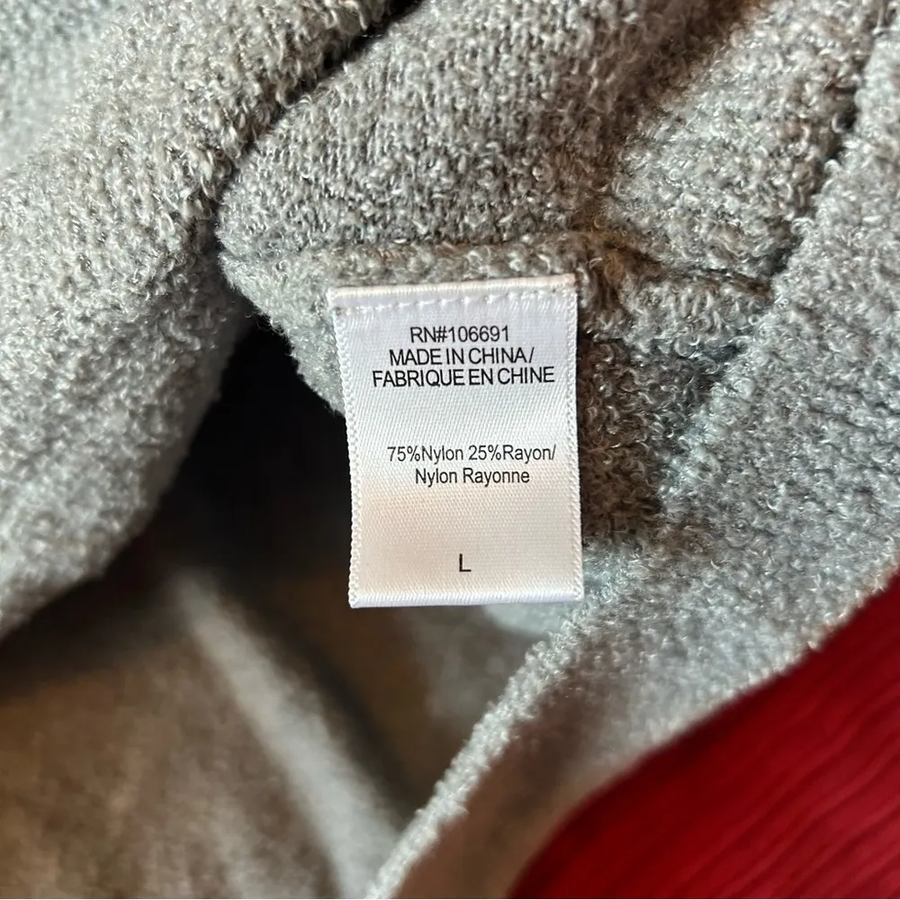 Young Fabulous & Broke Terry Fleece Chenille Hoodie Sweatshirt. Size Large. - Image 10