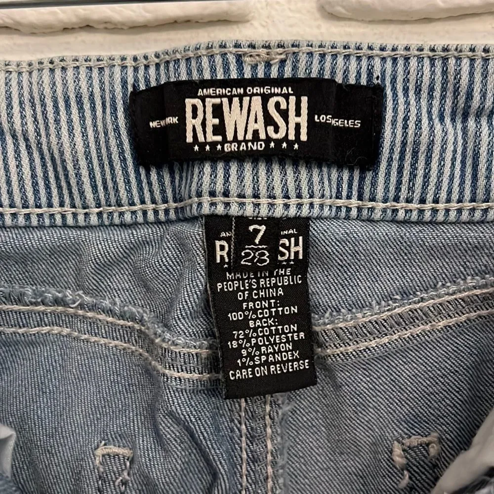 Rewash distressed vertical stripe denim shorts size 7/28 - Image 5