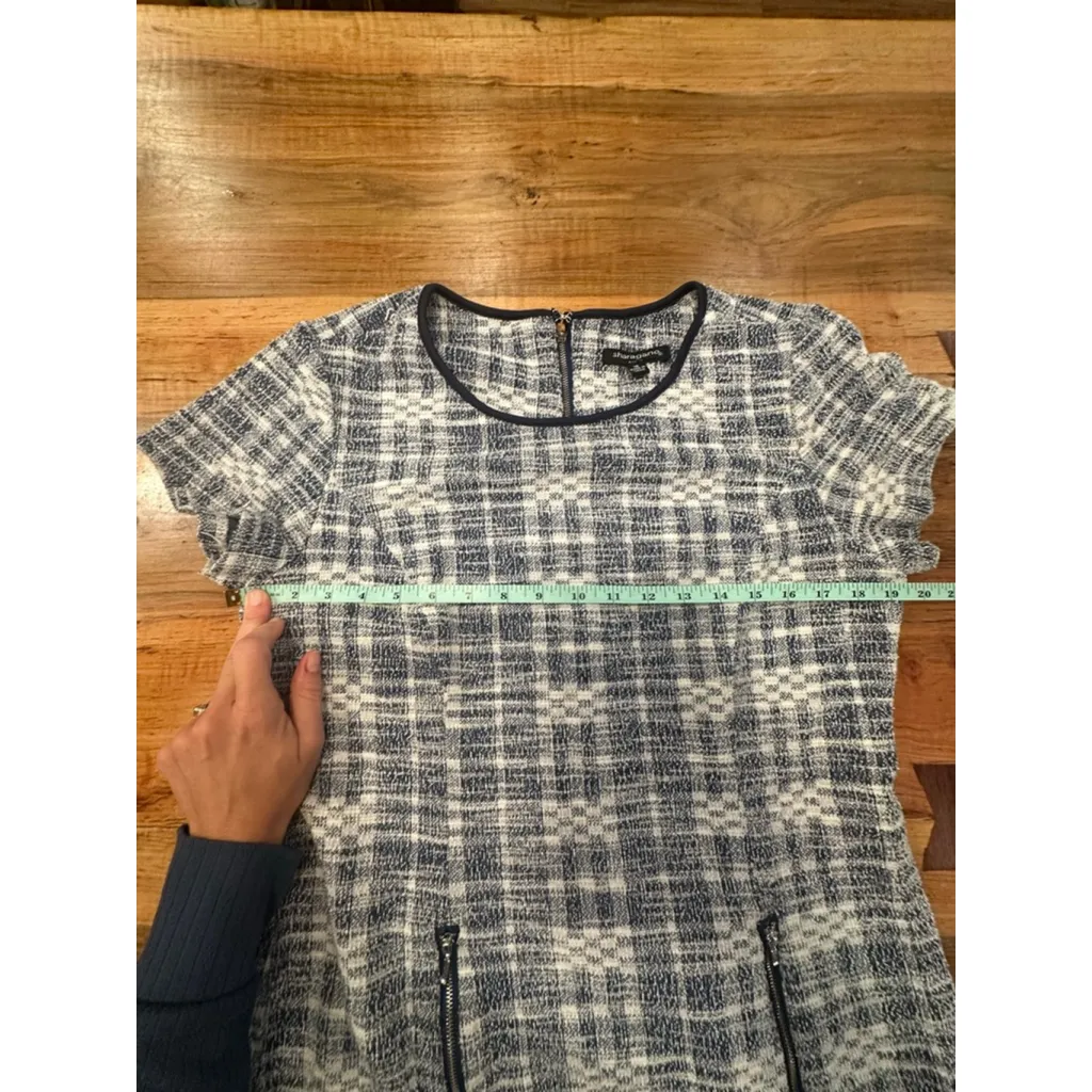 Women's Sharagano Plaid Shift Dress Size 12 Blue White - Image 6