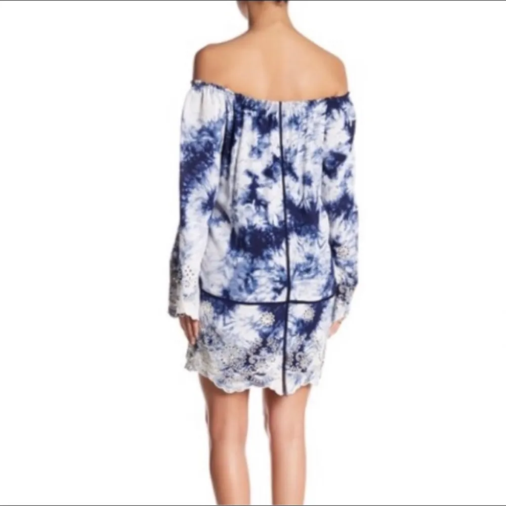 Romeo & Juliet Couture blue and white tie dyed, embroidered dress / M / EUC - Image 2