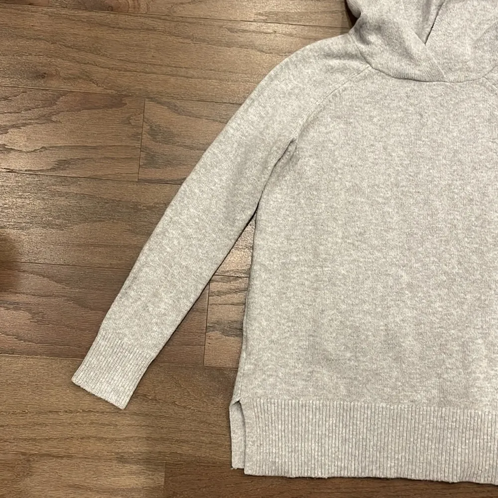 LOFT Grey Sweater Hoodie - Size XS - Image 4