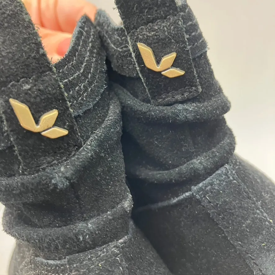 Koolaburra by UGG Black Suede Ankle Boots Size 8.5 Leather Accent Zipper Classic - Image 6