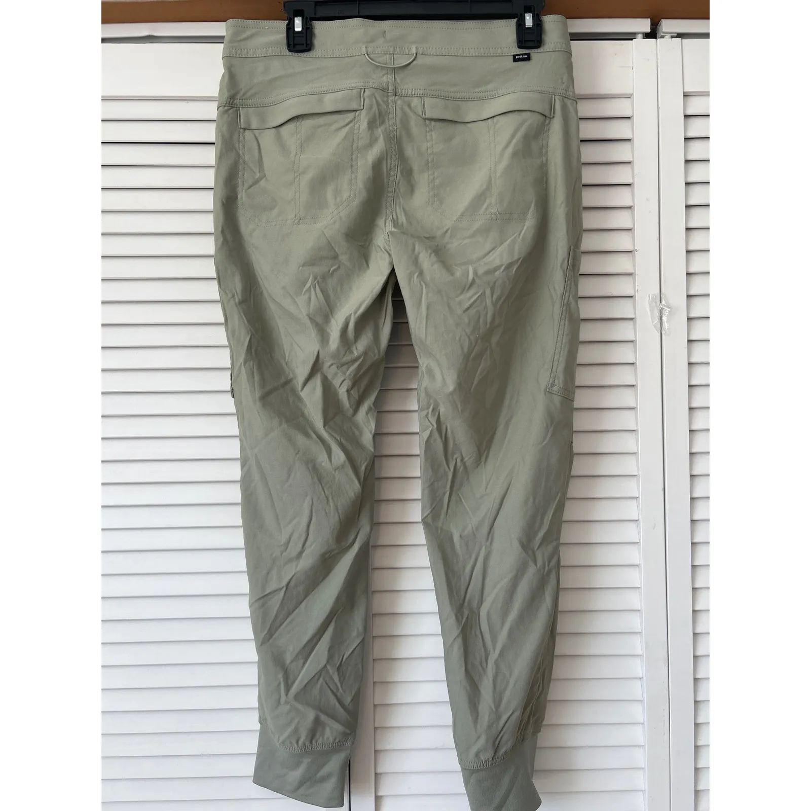 Prana Women's Standard Fit Halle Cargo Pants Size 8 Reg Khaki Jogger Style - Image 3