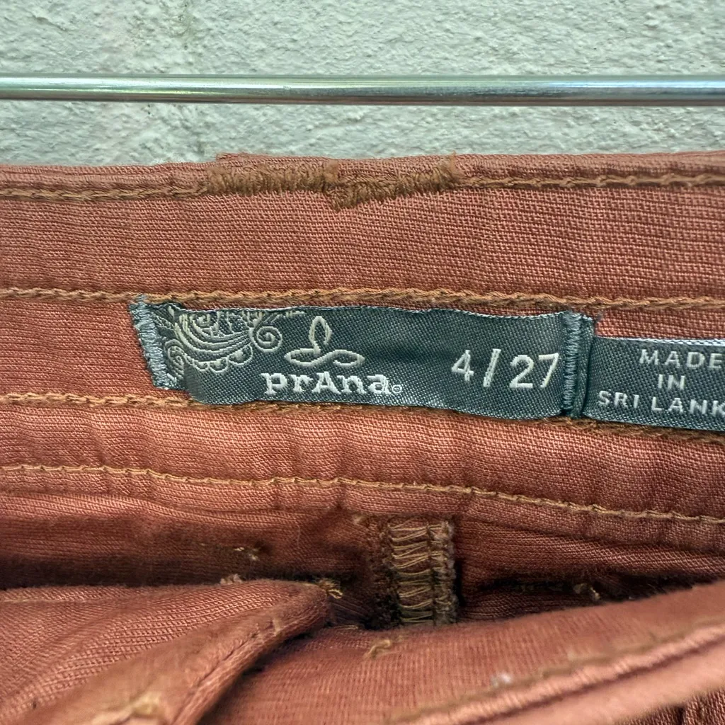 Prana Elle Short 5in Sz 4 Rust - Image 4