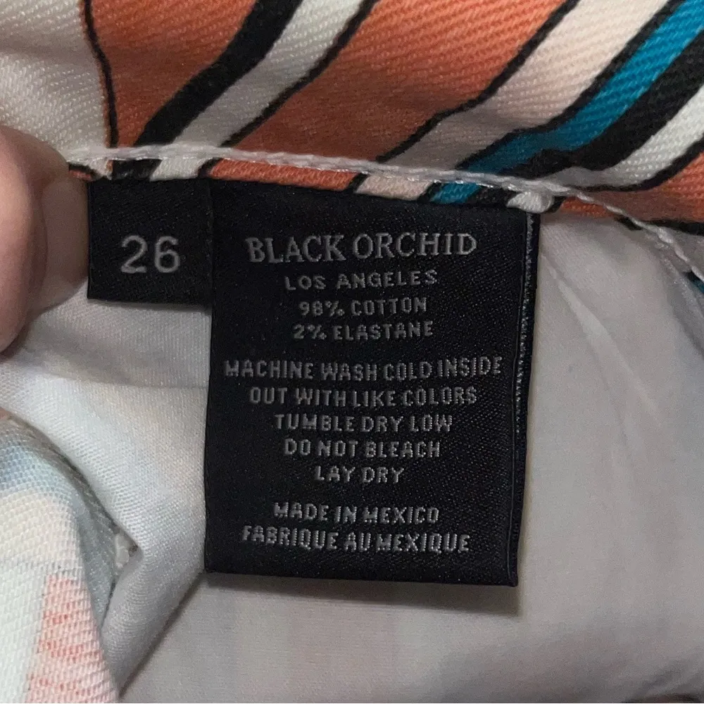 NWT! Black Orchid Womens Cut Off Striped Shorts 15” Waist - Image 7