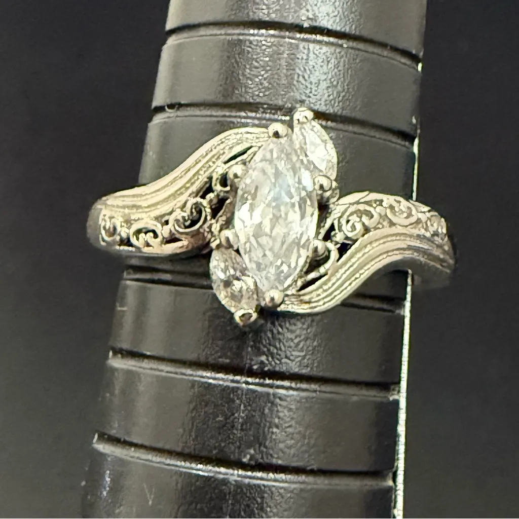 Signed S925 Silver Marquis CZ Stone Solitaire Ring Size 8 3g. - Image 10