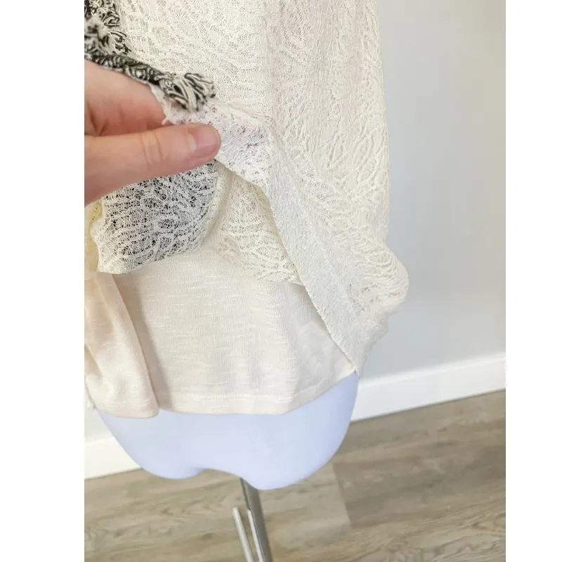 Anthropologie Akemi + Kin Crossroads Fray Lace Tank Top - Image 10