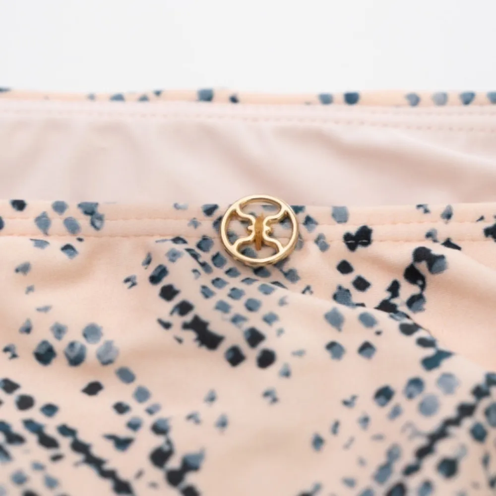 Vix Swimwear. Nusa Full Bikini Bottom. Black Size M - Image 6