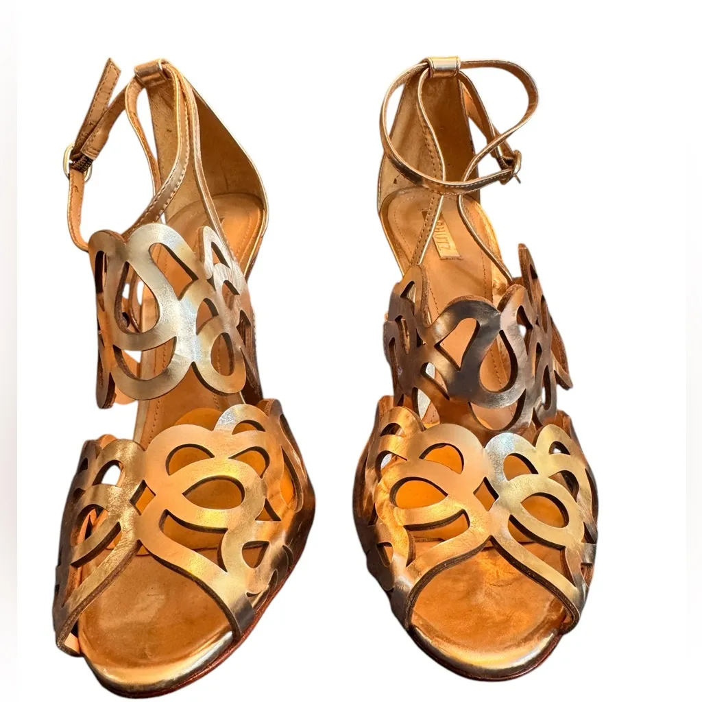 Schutz Darleneh Gold Cutout Patent Leather Peep Toe Heels Women’s Size 9 in EUC - Image 3