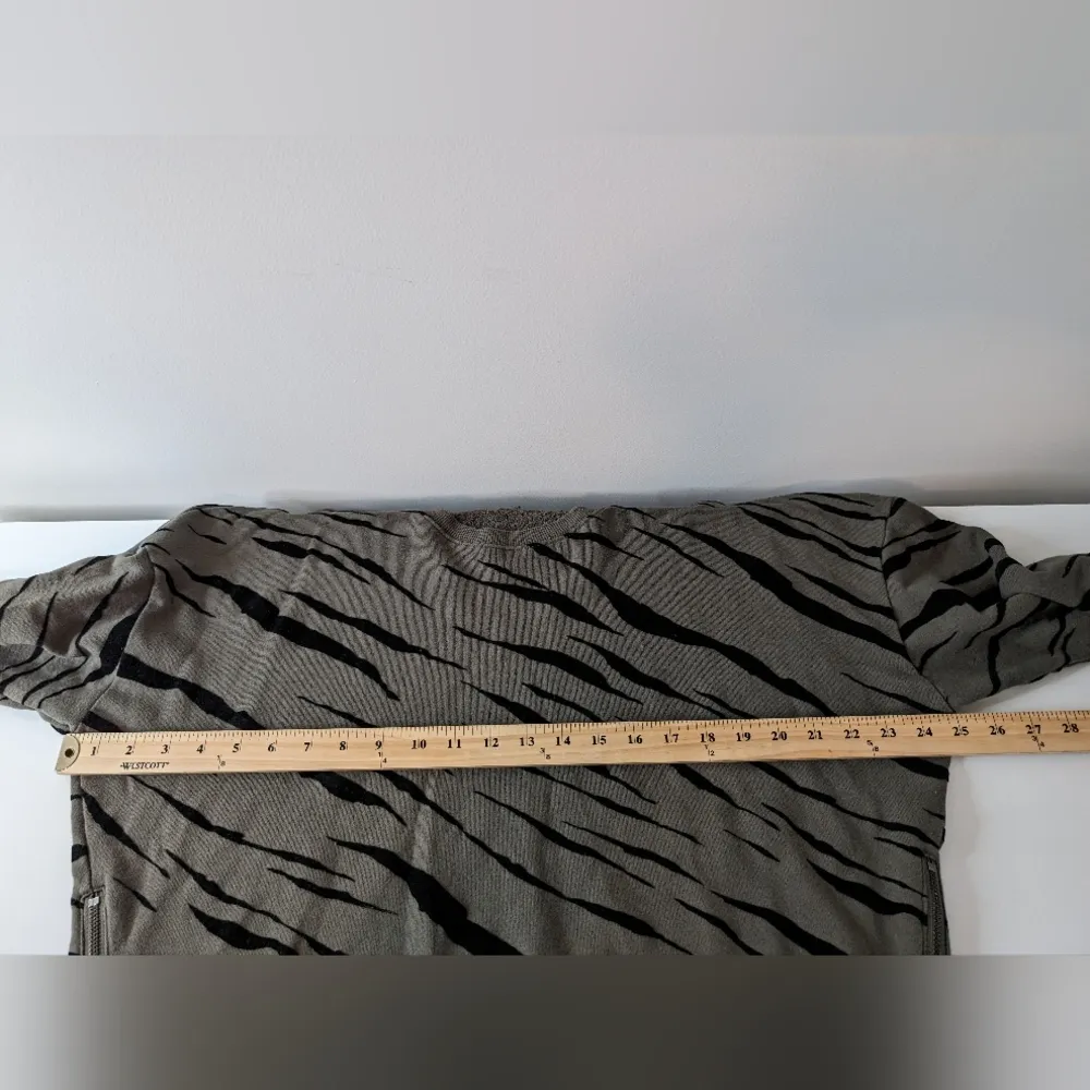 Rails Green and Black Boxy Sweatshirt - Image 7