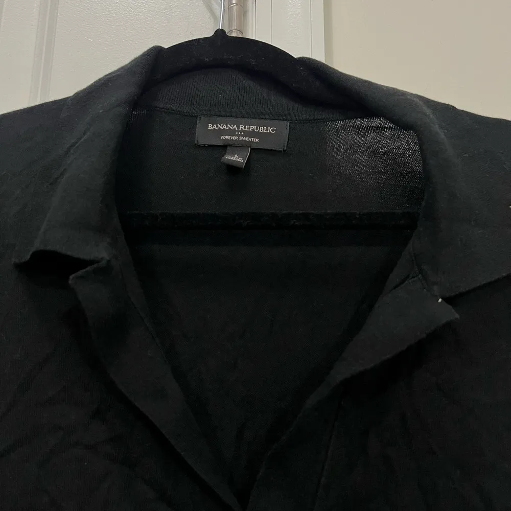 Banana Republic Black Knit Sleeveless Collared Sweater Size Large - Image 2