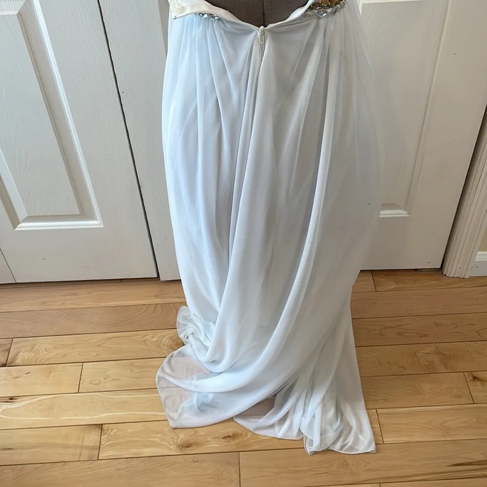 Sequin Hearts white beaded halter lined chiffon open back full length dress Size undefined - Image 6