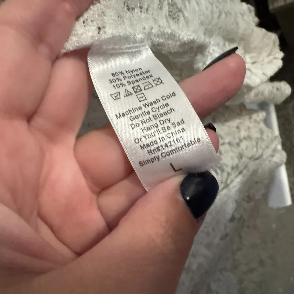 Lularoe White Lace Joy Open Front Duster Length Vest Women's Size Large / 14 -16 - Image 6