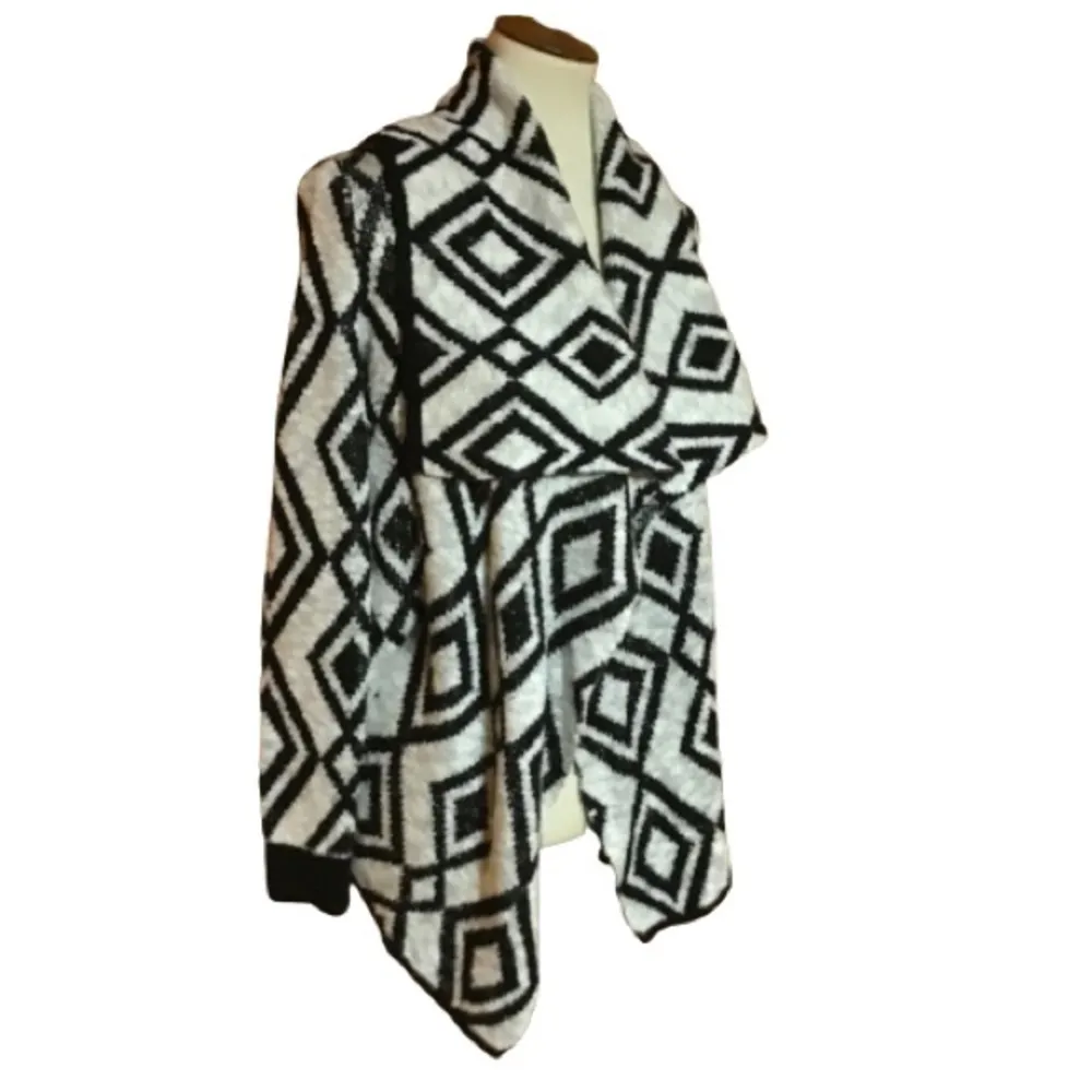 Element Black & White Geometric Cardigan • Open Front Sweater - Image 2