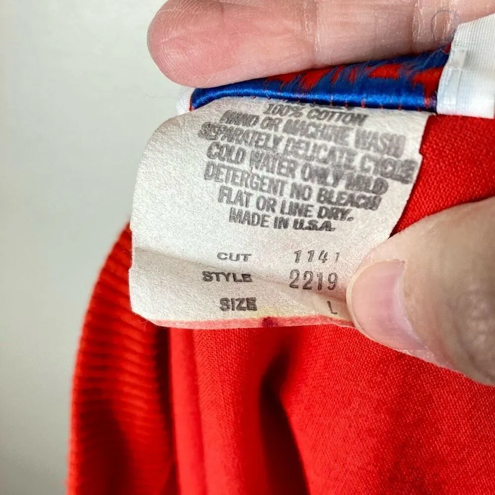 Vintage Liberation Red Varsity V - Image 7