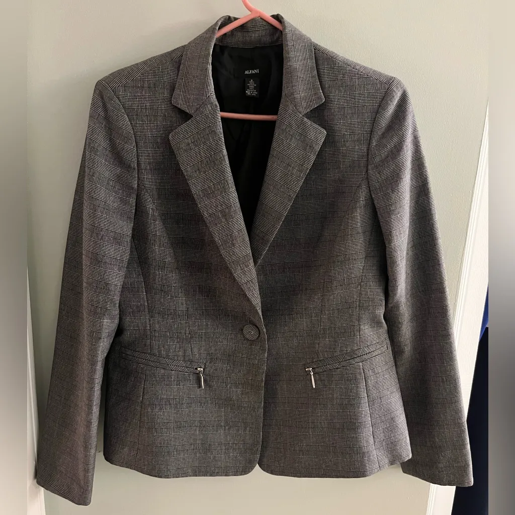Alfani Plaid Gray Blazer - Image 2