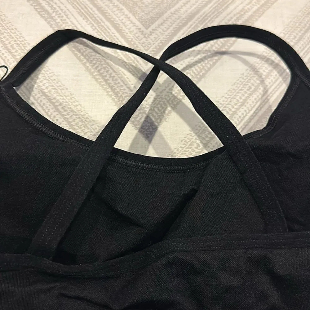 CLEARANCE: 925 Women’s Black Sports Bra - Image 4