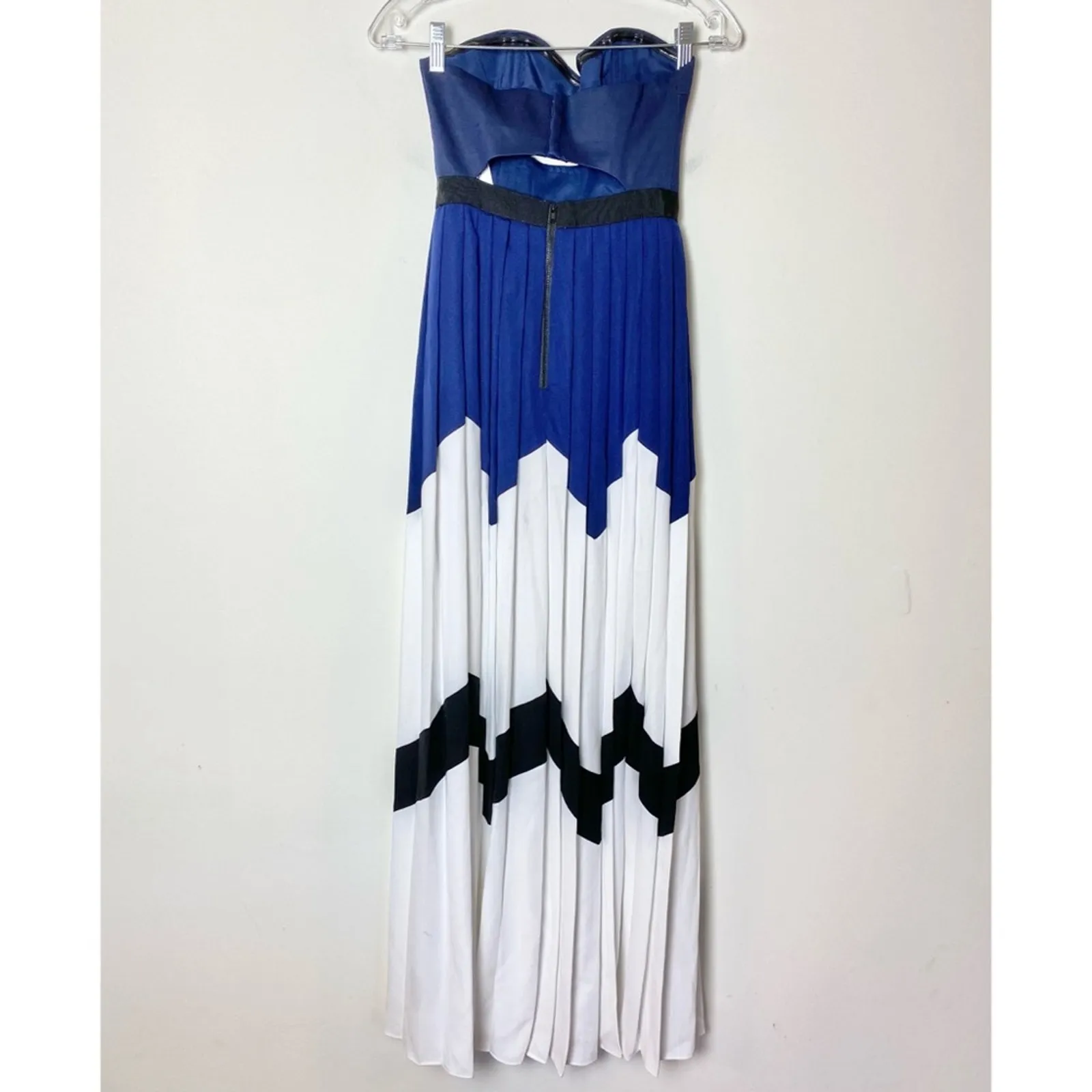 NEW Self Portrait Pleated Bandeau Crepe Maxi Dress Sz 0 White - Image 4