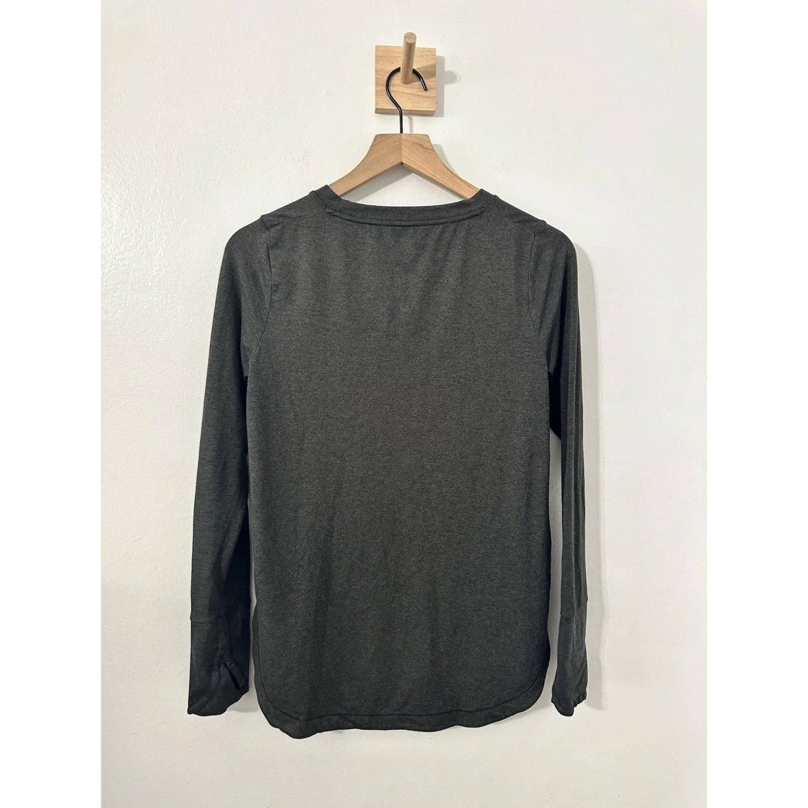 Athleta Uptempo Top Long Sleeve Athletic Tunic Heathered Gray Small Shirt - Image 5