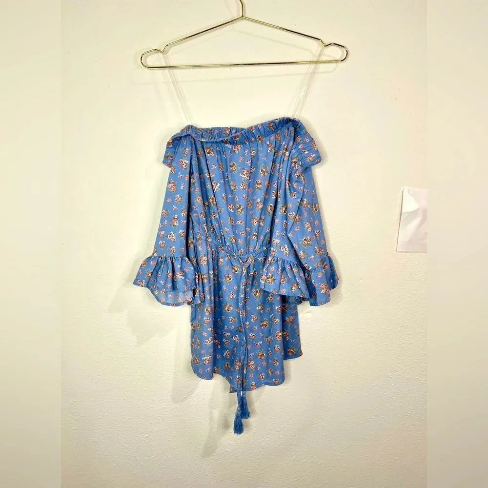 Blush 🆕 Hint of  Blue Floral Romper - Image 4