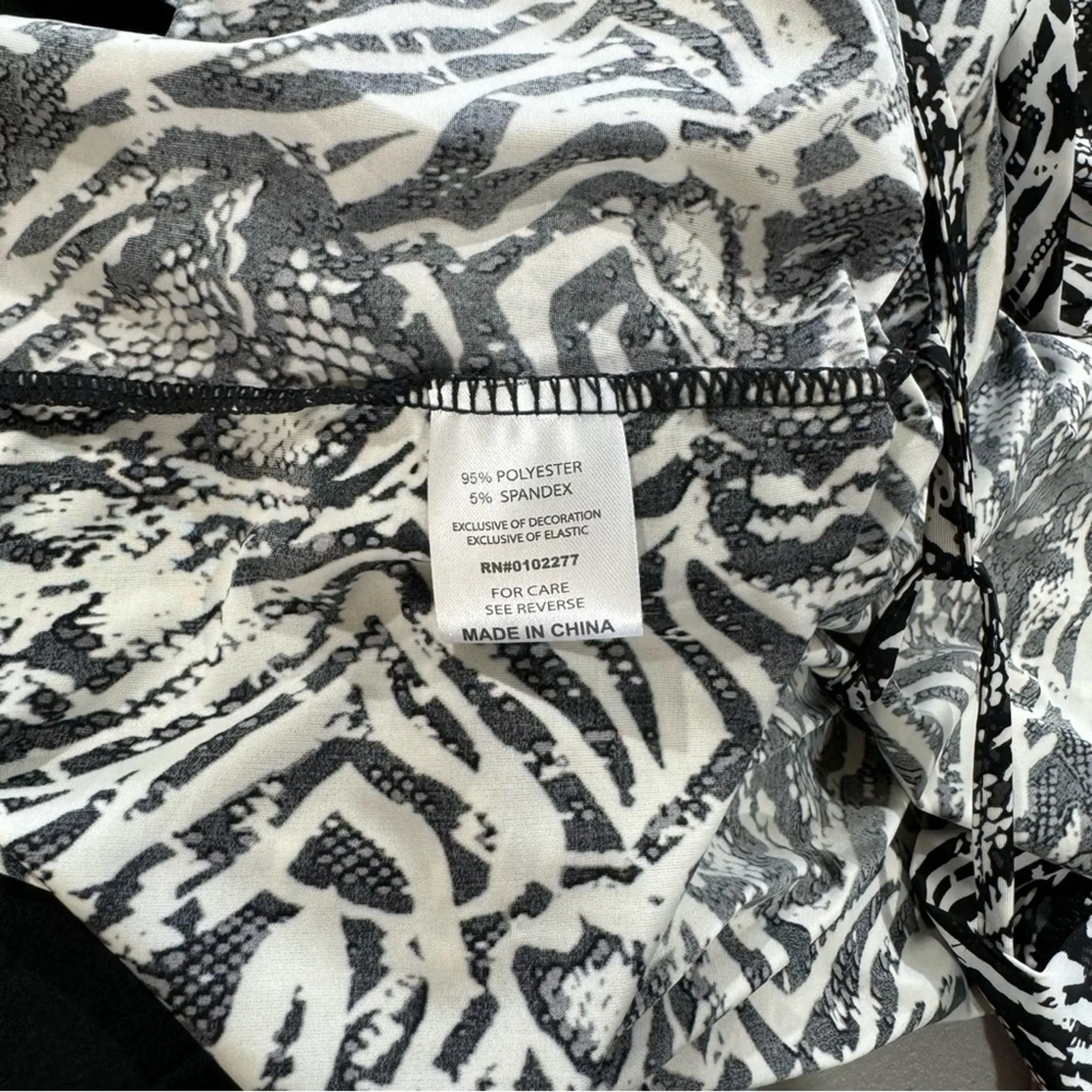 Body Touch Satin Chemise Slip Robe Set Women’s Medium Lace Lingerie Animal Print - Image 10