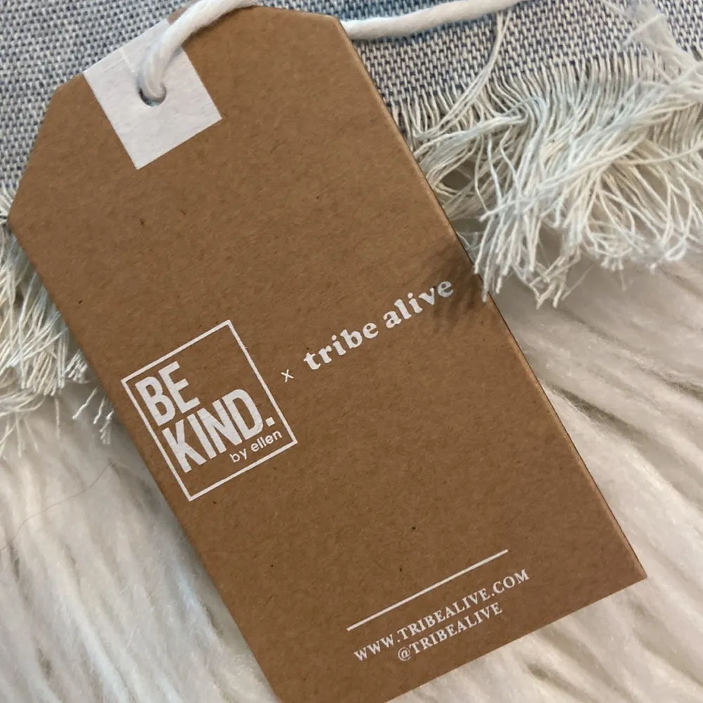 BE KIND Striped Gray Scarf 100% cotton length 76” wide 21” brand new - Image 8