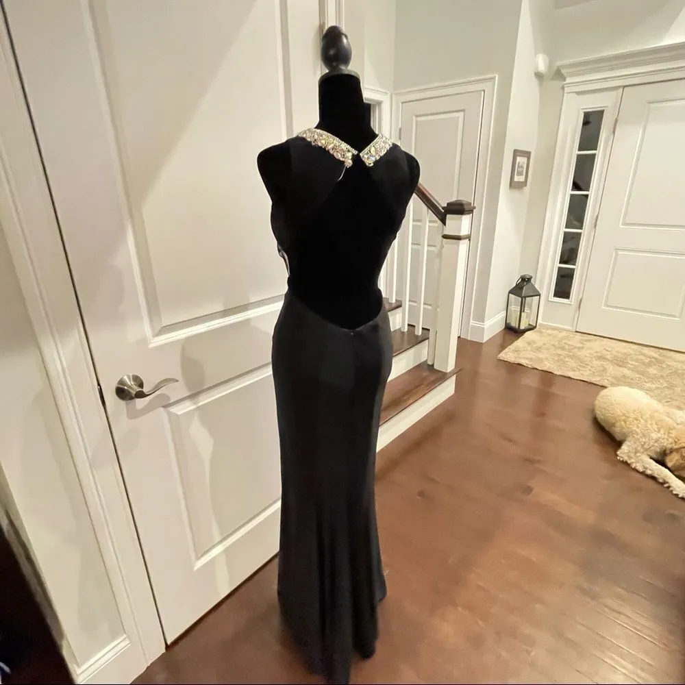 Faviana Black Formal/Prom Dress. Beaded Neck.‎ Mesh Cutouts. Fitted size 2 - Image 5