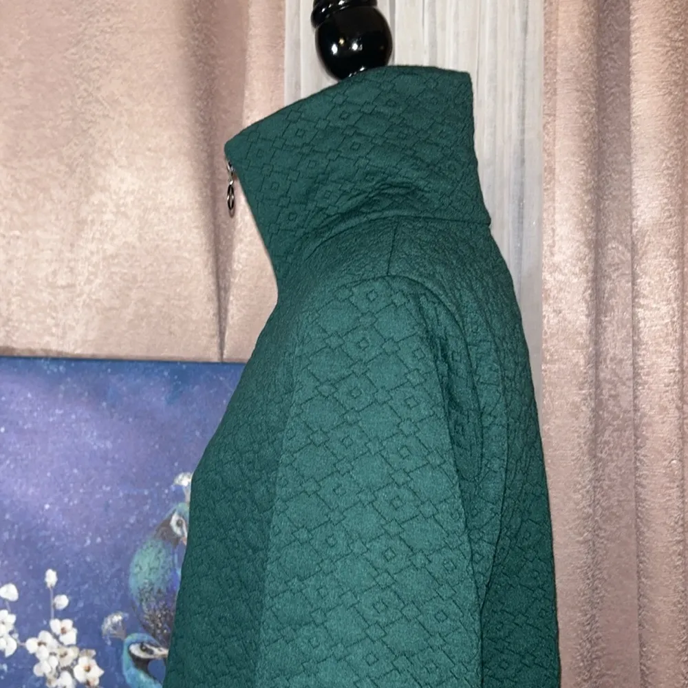 . Size PM Emerald Green Zipup - Image 6