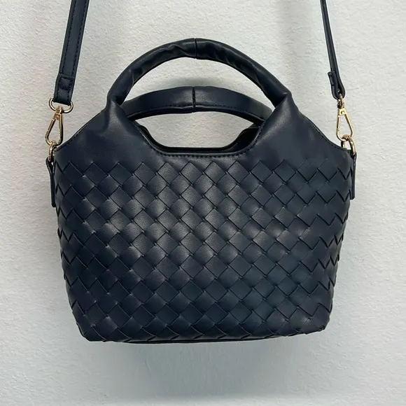 š¼ Urban Expressions Navy Blue Shoulder Bag with Removable Crossbody Strap - Image 1