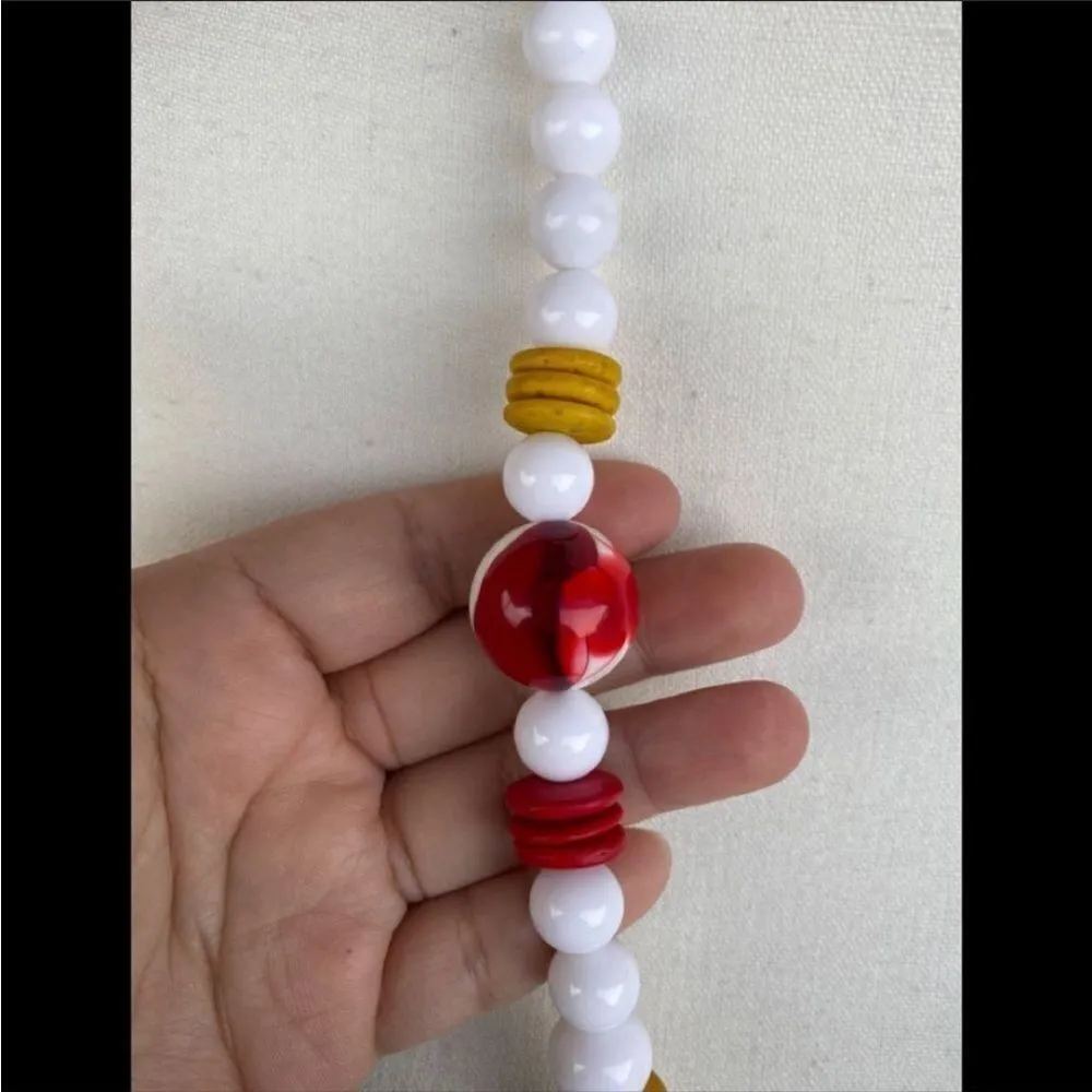 VTG DAUPLAISE NECKLACE White - Image 8