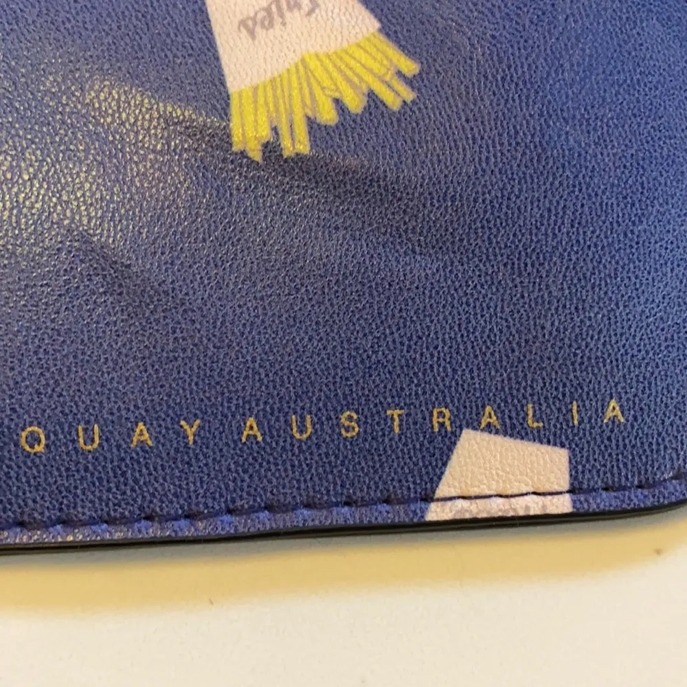 Quay Australia glasses soft case - Image 3