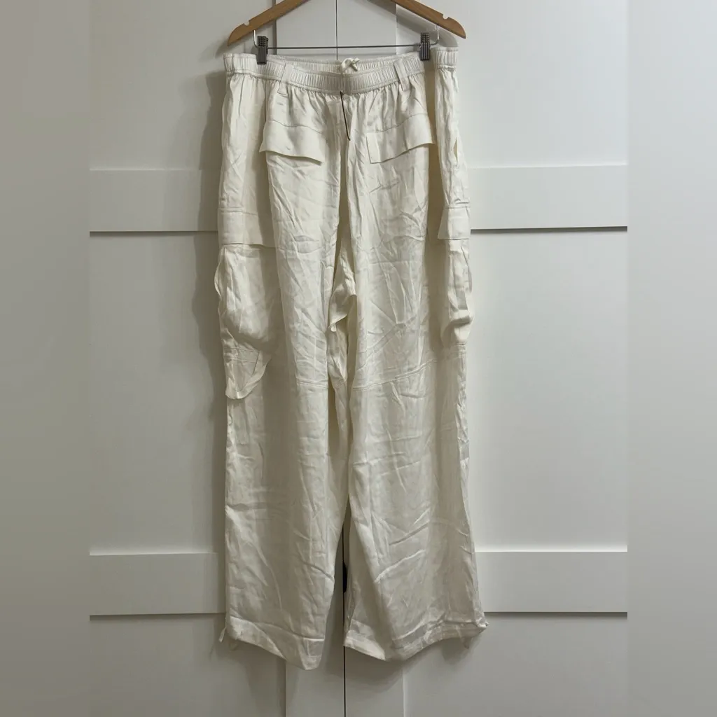 SKIMS NWT  Bridal Cargo Pant 2X - Image 7