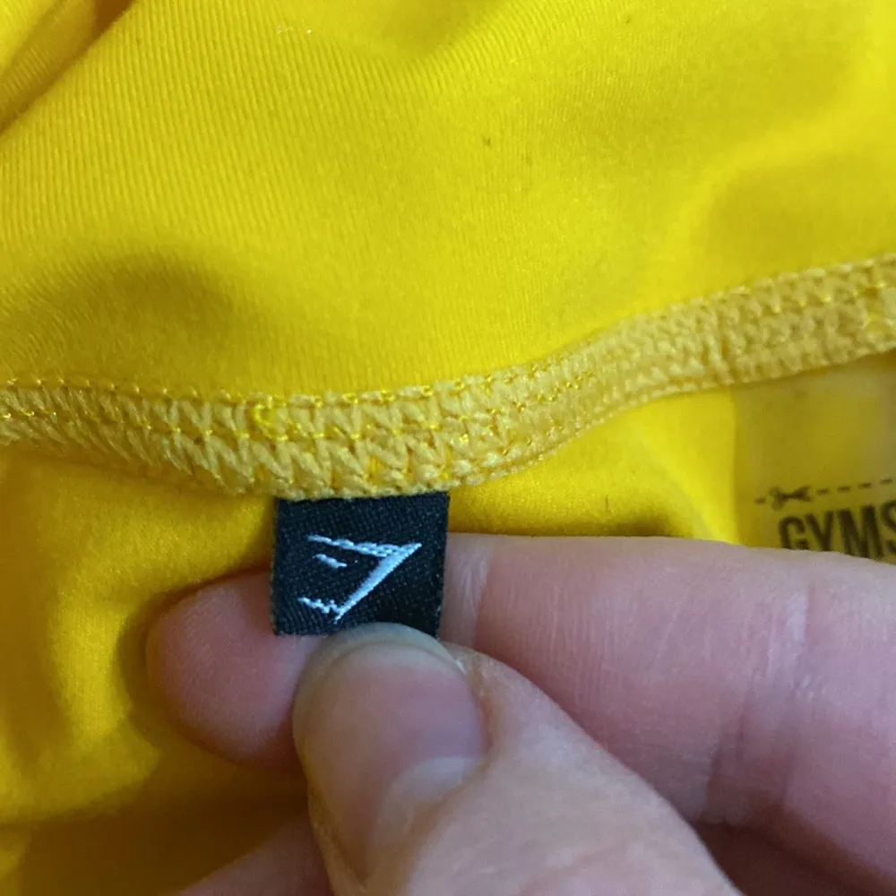 Gymshark the dreamy 2.0 leggings with side pockets in citrus yellow size XS - Image 9