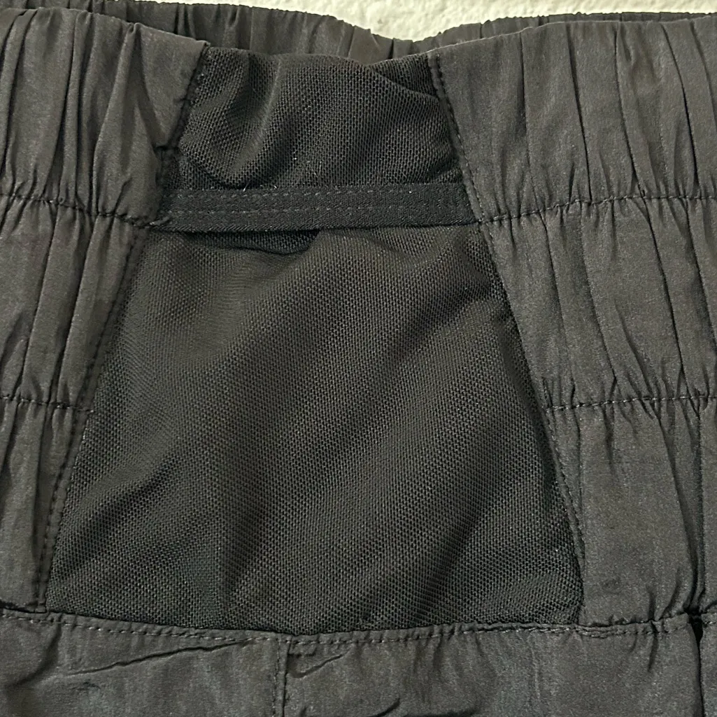 Free people FP movement The Way Home Shorts black sz M - Image 7