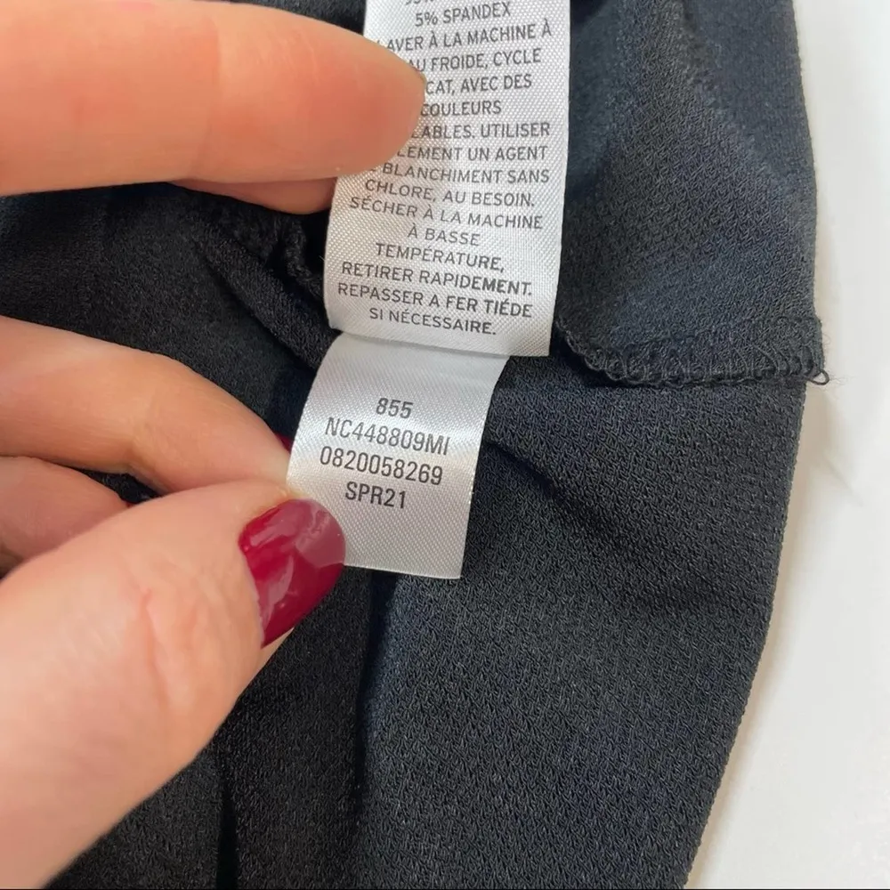 Nordstrom v neck sleeveless asymmetric black midi dress Small - Image 6