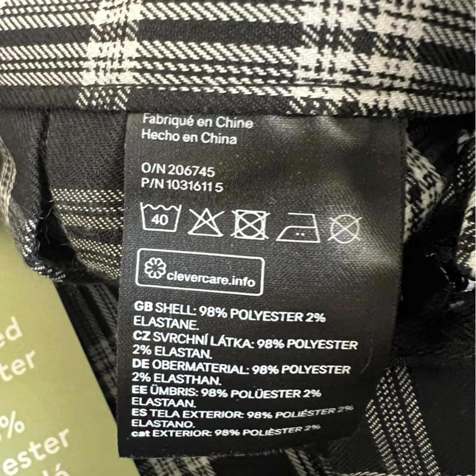 NWT H&M Mini Skirt Womens 6 Black White Plaid Pleated Preppy Dark Academia 90s - Image 3