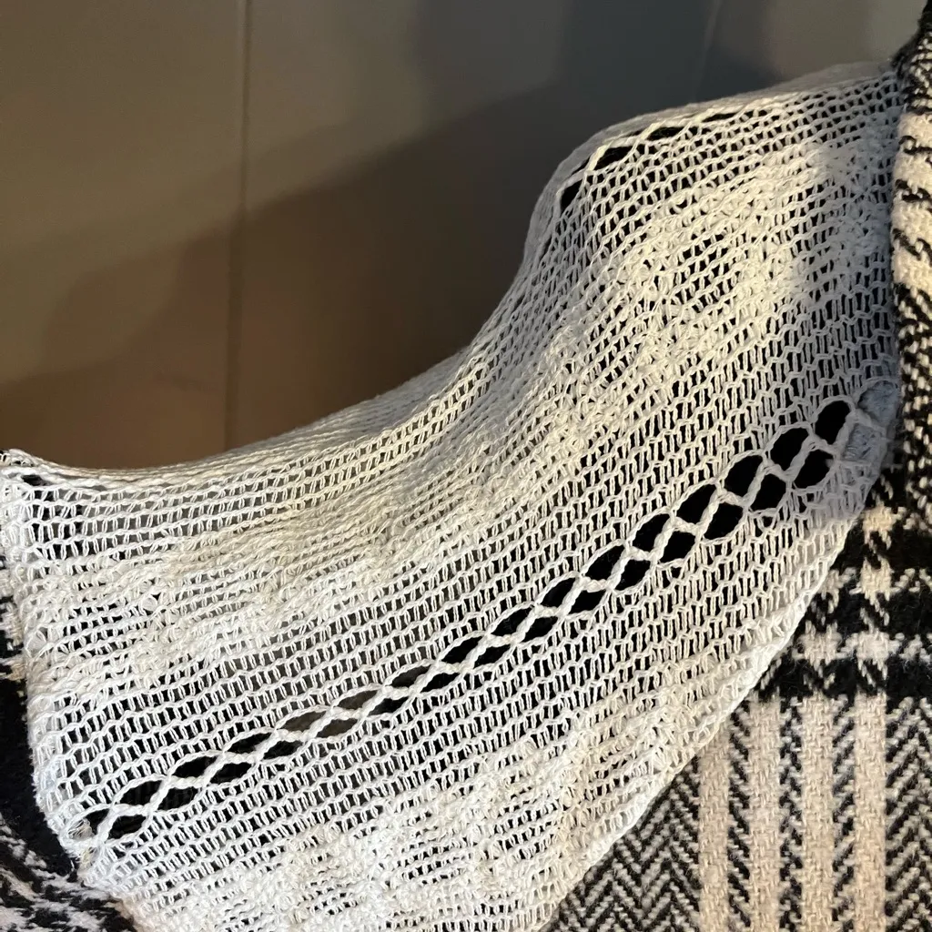 WHITE BIRCH Black and White oversized shacket. NWOT‎ size 1X - Image 4