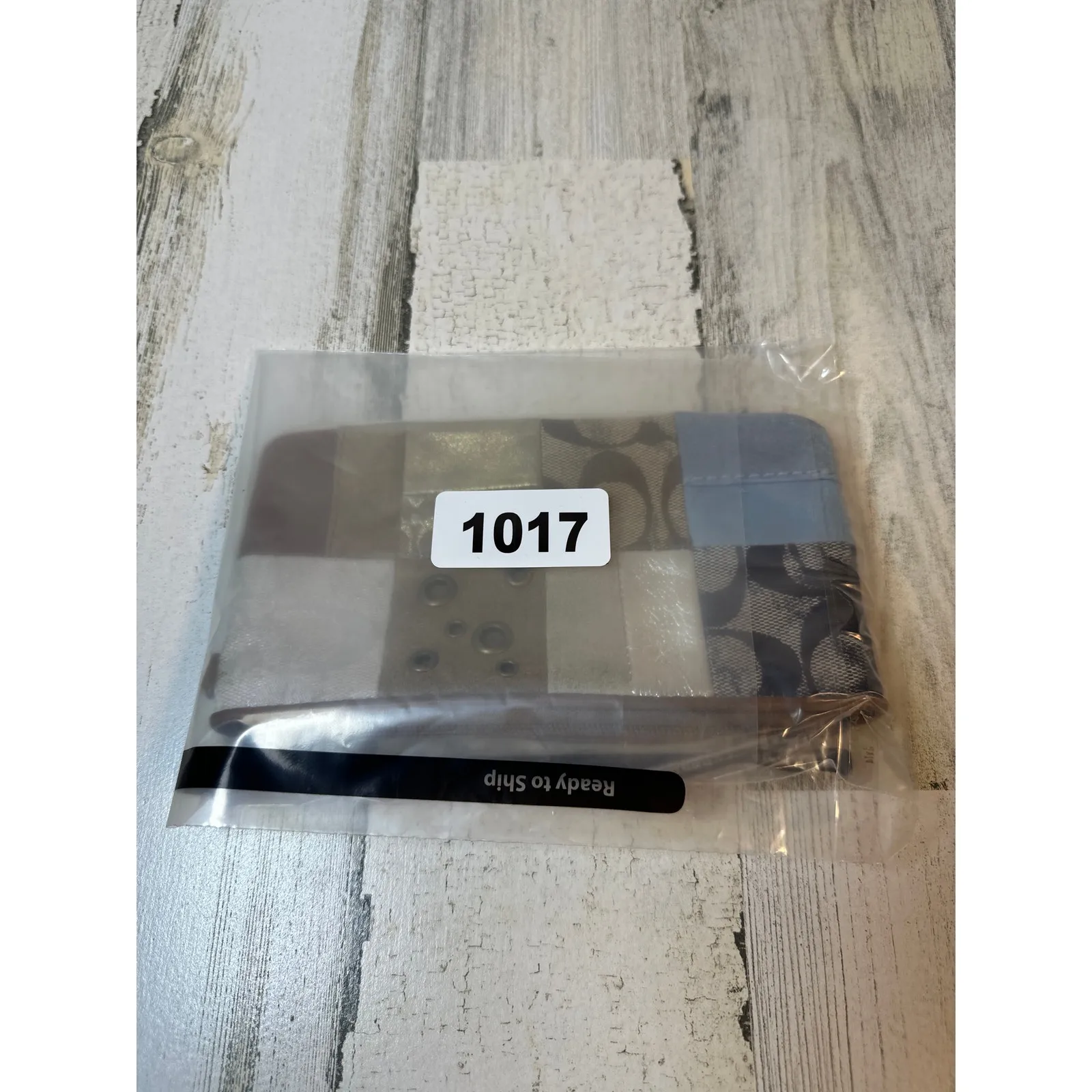 Coach Patchwork Signature Canvas Leather Wristlet Metallic Suede - Image 6