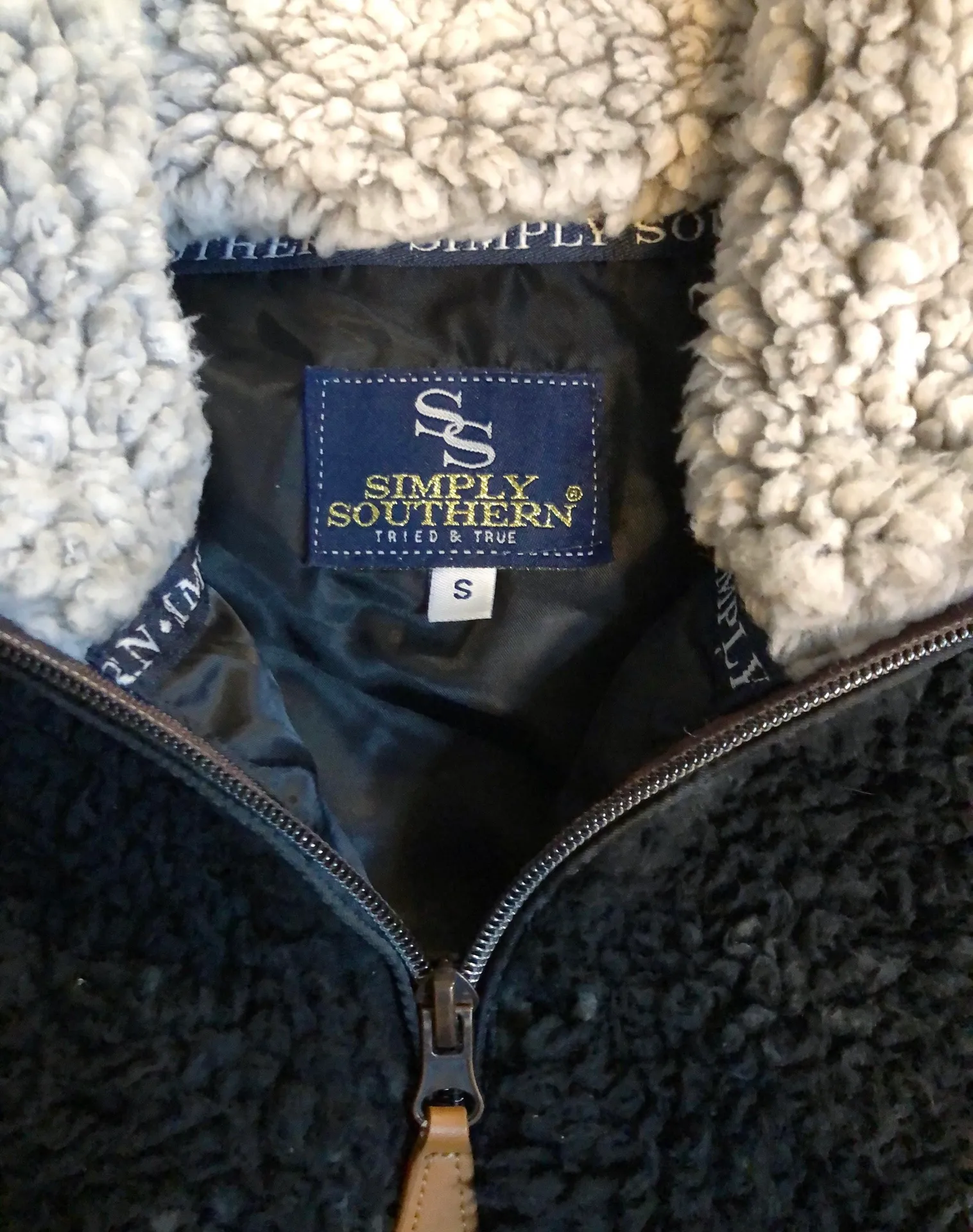 Simply Southern Sherpa Vest - Image 2