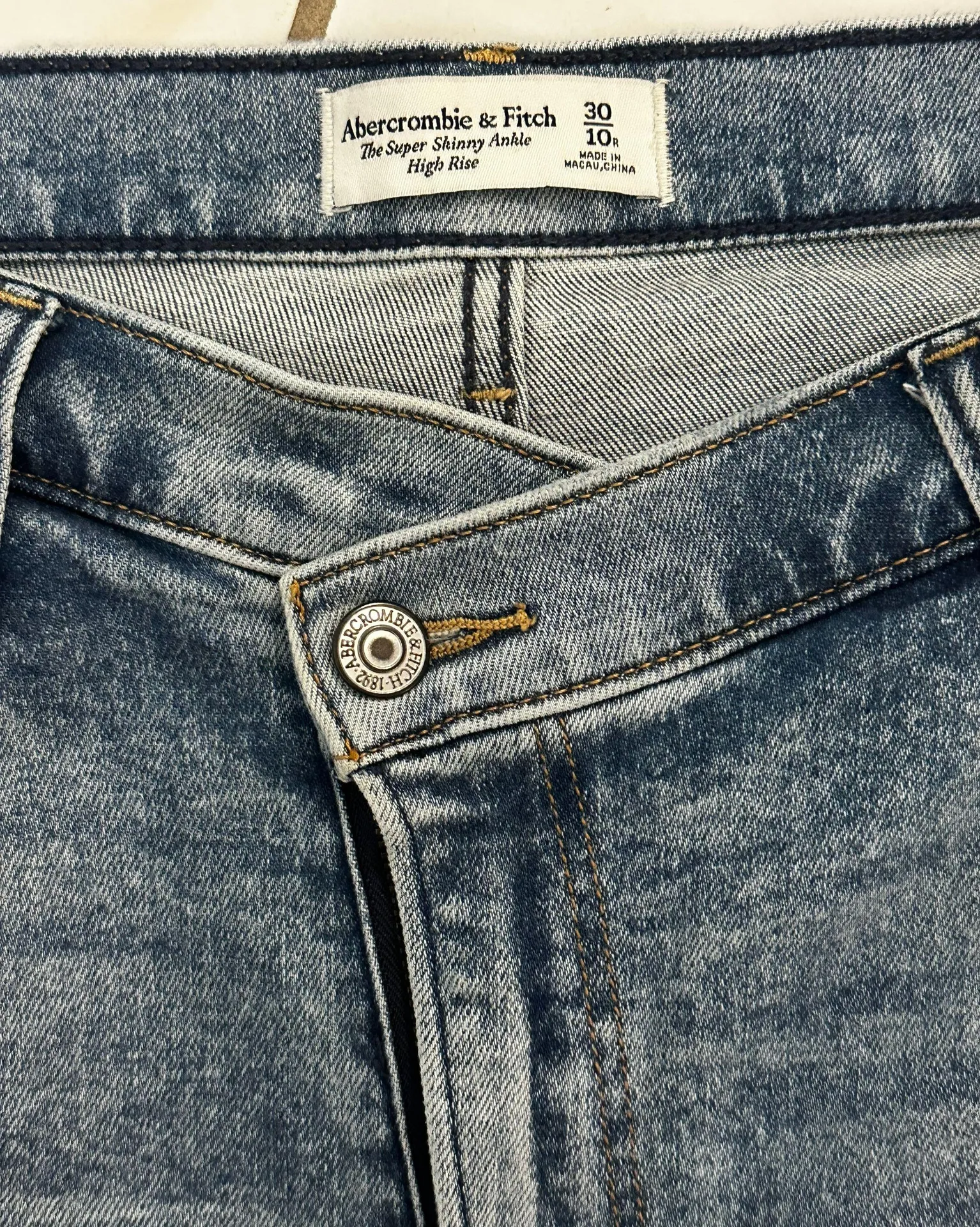 Jeans - Image 3