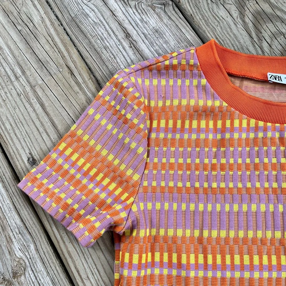 Zara Women's Colorful Retro Print Striped Baby Tee Size S. NEW - Image 3
