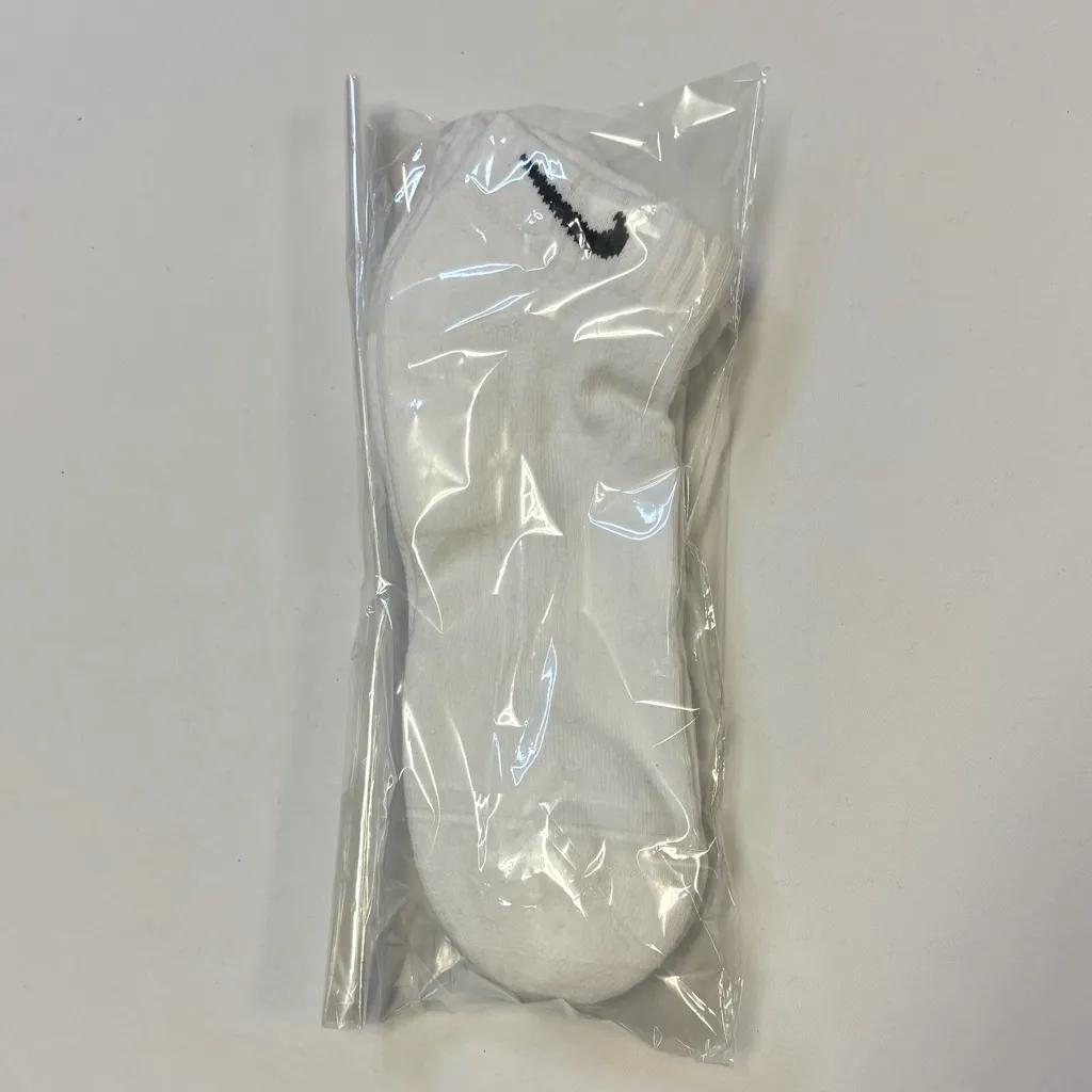 Nike White Ankle Socks 3-Pack Medium Unisex Athletic Cushioned NEW - Image 2