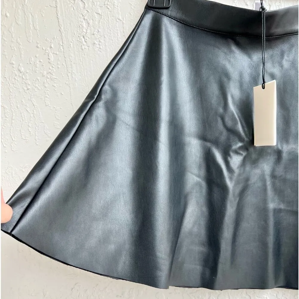 Elan vegan leather black A line mini skirt small new with tags - Image 4