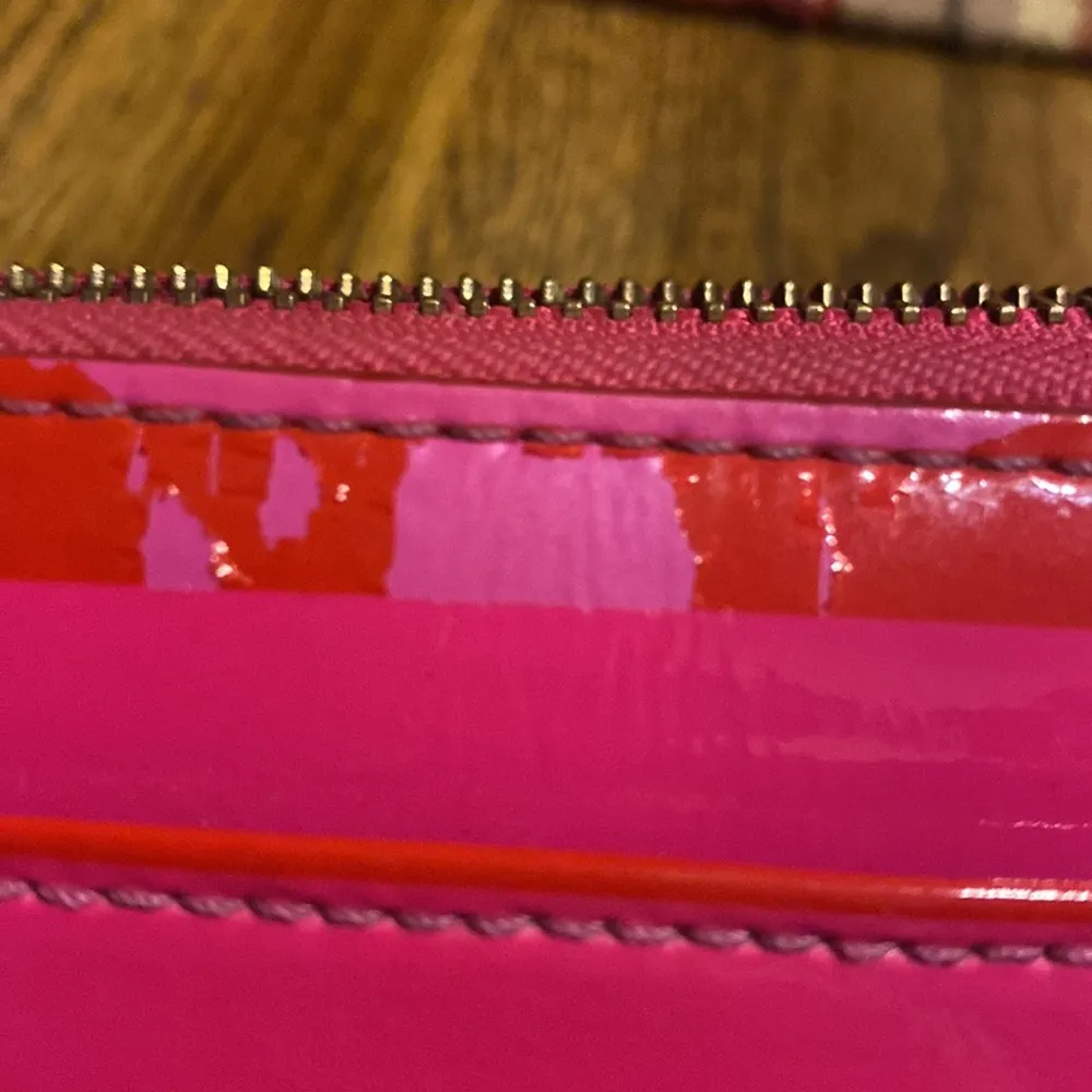 kate spade patent striped wallet - Image 9