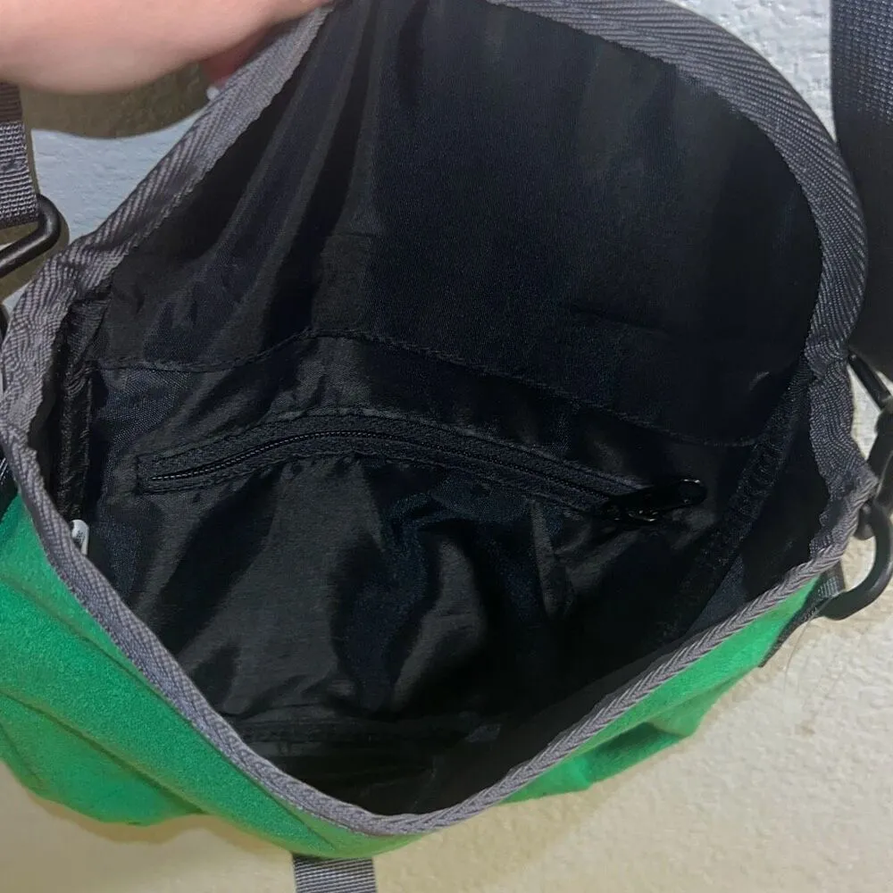 ✨WKND Skateboard Terry Shoulder Bag 'Green'✨ Green - Image 5