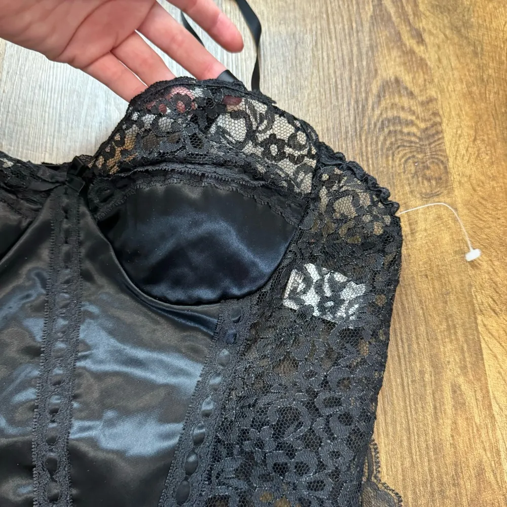Vtg Y2K Black Babydoll Corset Bustier Top w Garter Straps Sz Large Satin Lace - Image 10