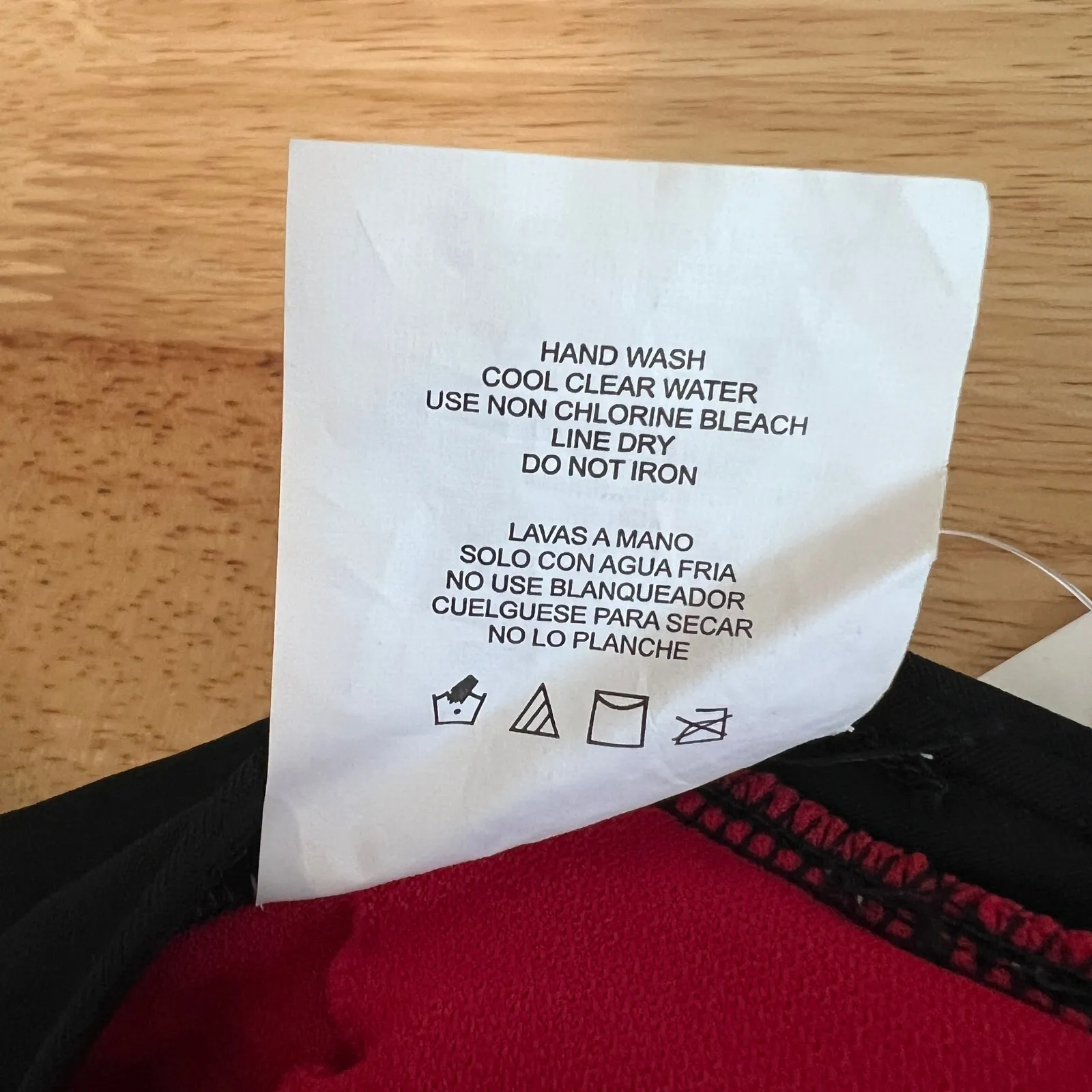 Aqua Green Women's Red and Black Colorblock One Piece Swimsuit - Size XL - NWT - Image 4