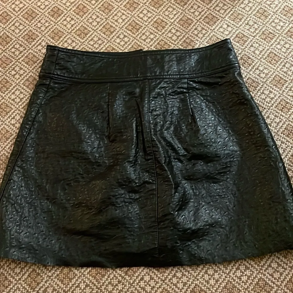 BLANK NYC  Black Skirt - Image 2