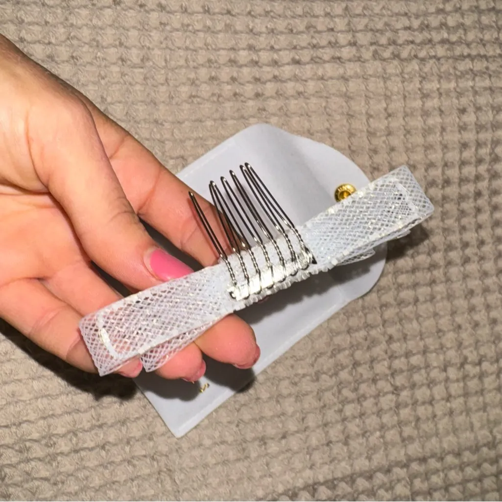 Untamed Petals CATRINE MINI BOW White - Image 4